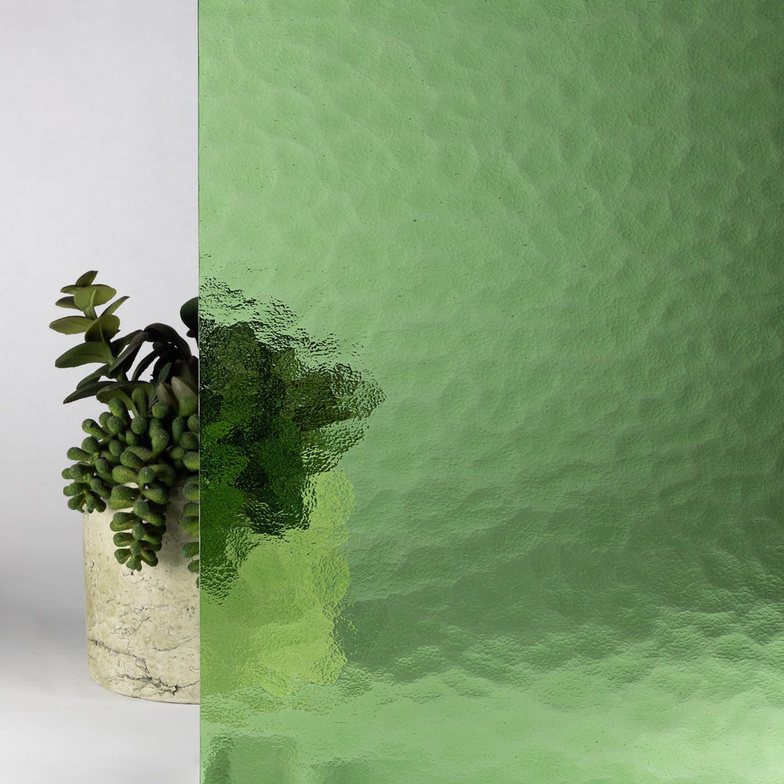 DR Light Green